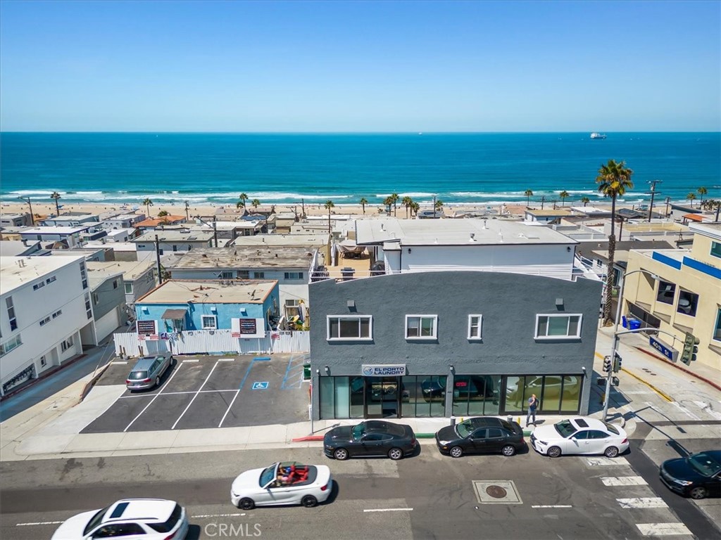 3921 Highland Avenue