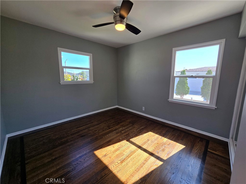 4726 Greenmeadows Avenue