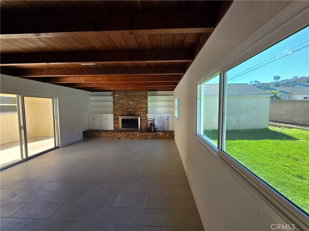 4726 Greenmeadows Avenue