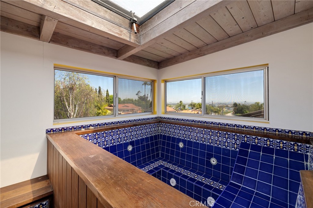 1836 Peninsula Verde Drive