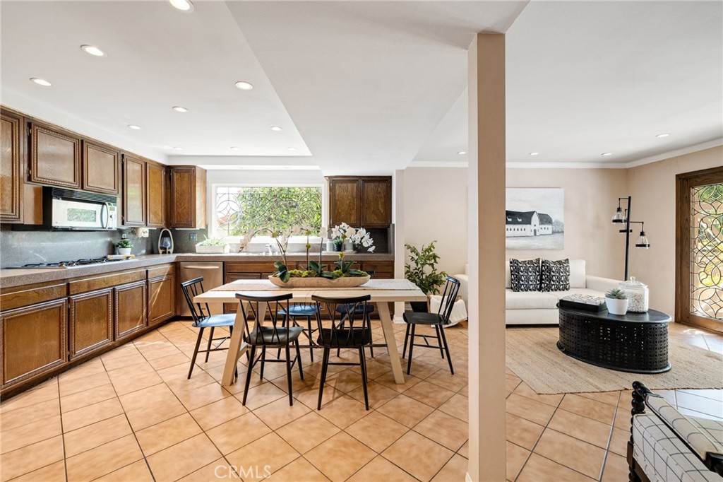 1836 Peninsula Verde Drive