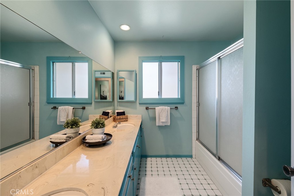 1836 Peninsula Verde Drive