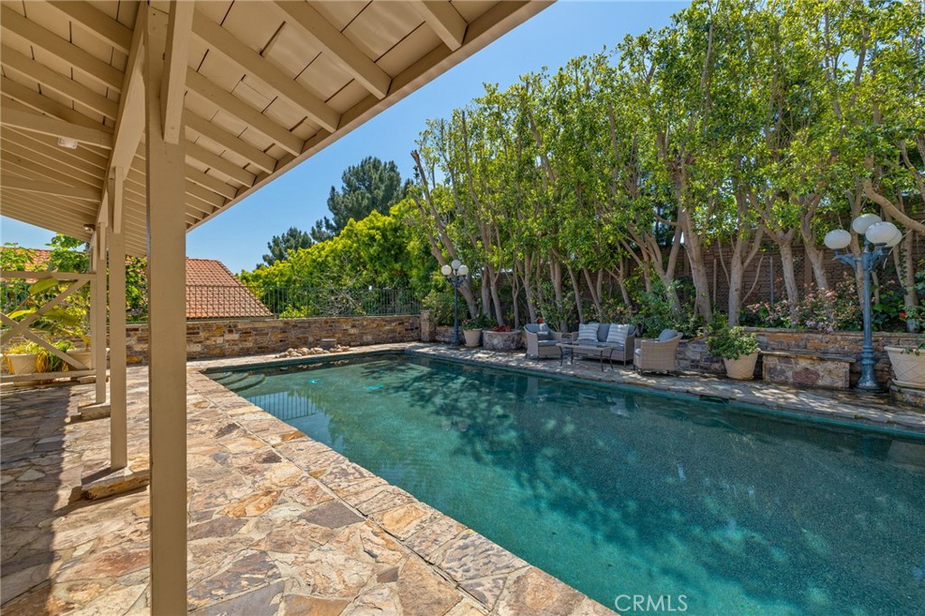 1836 Peninsula Verde Drive