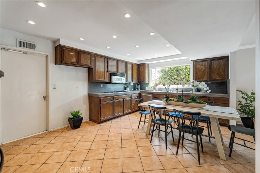 1836 Peninsula Verde Drive