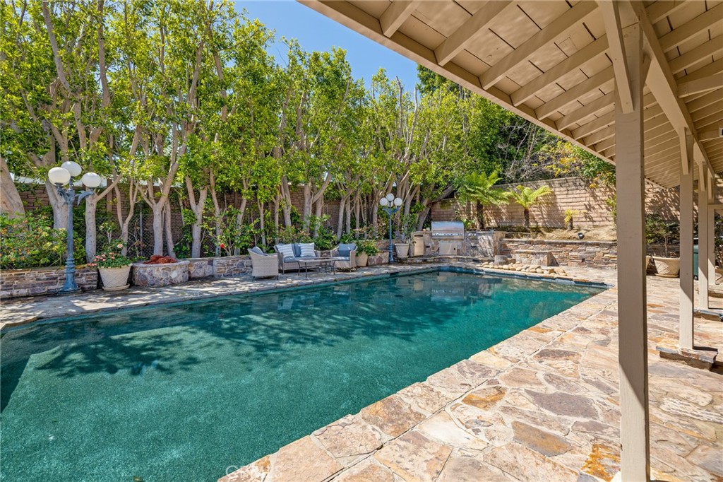 1836 Peninsula Verde Drive