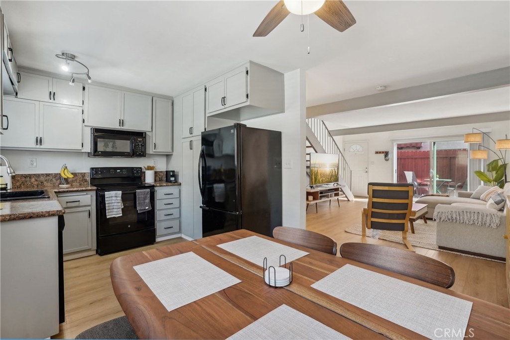 719 N Eucalyptus Ave 15C