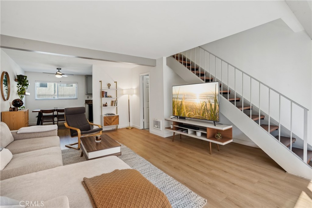 719 N Eucalyptus Ave 15C