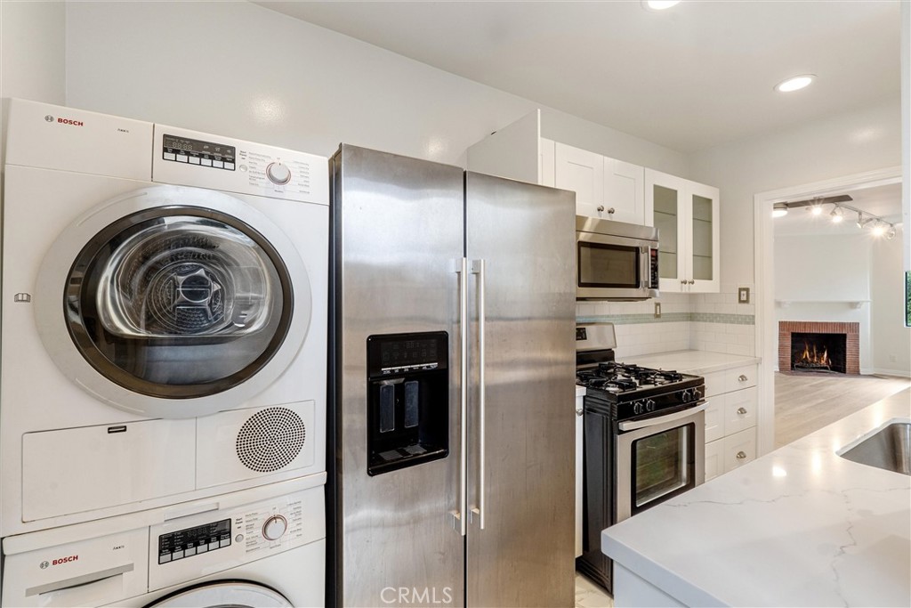 3515 Manhattan Avenue