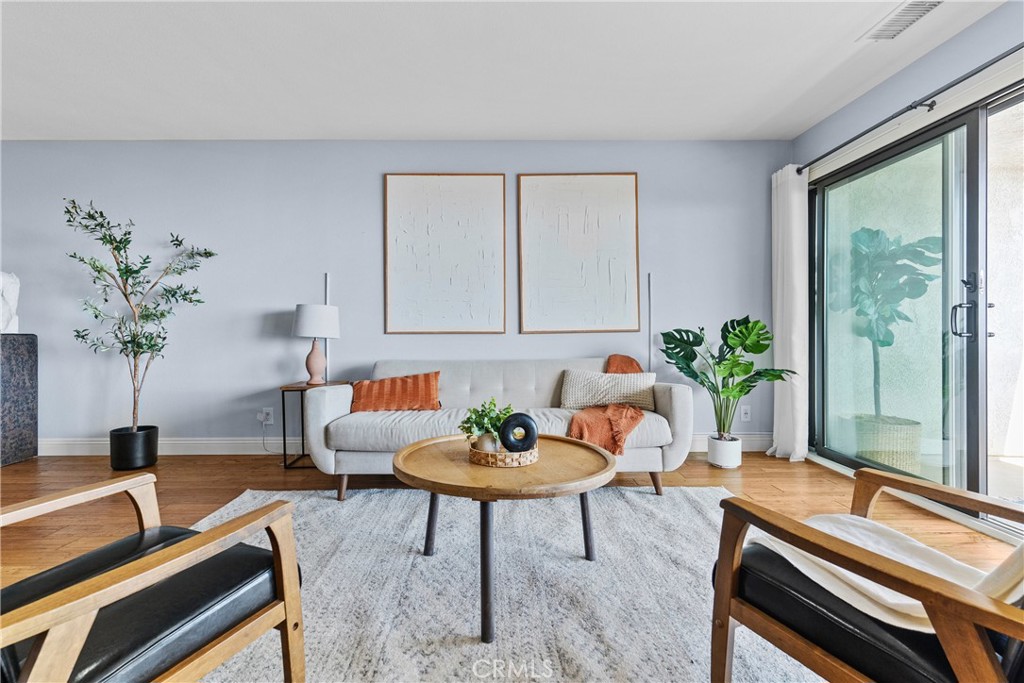 2129 W 25th Street 2