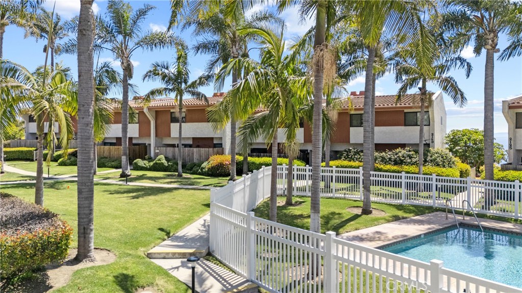 2129 W 25th Street 2