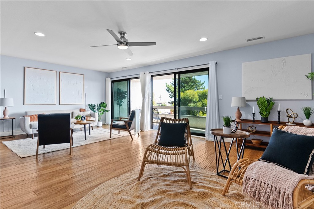 2129 W 25th Street 2