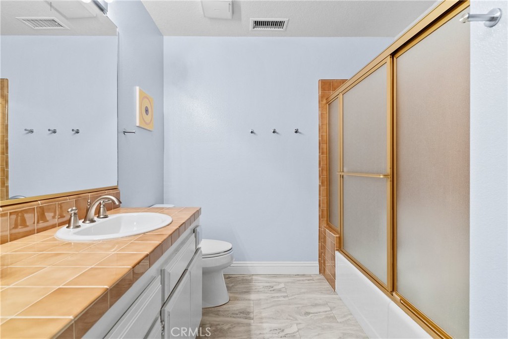 2129 W 25th Street 2