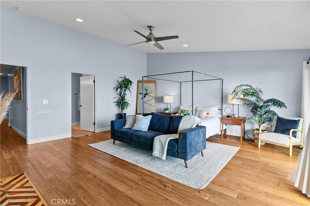 2129 W 25th Street 2