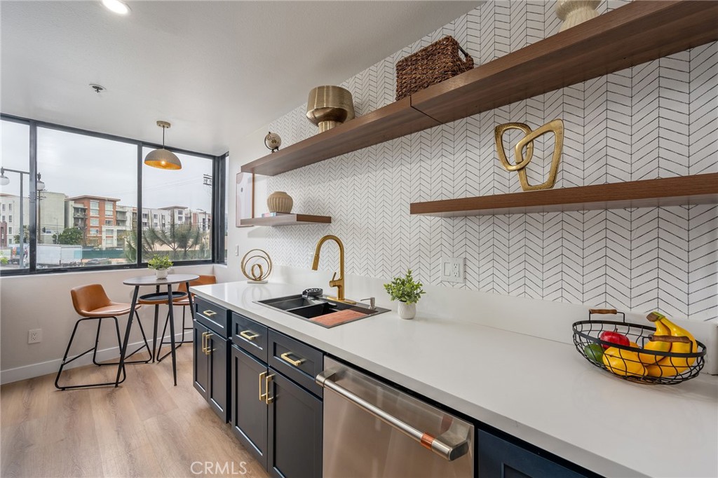 222 S Central Avenue 119