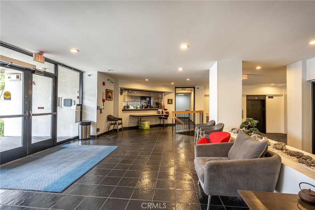 222 S Central Avenue 119