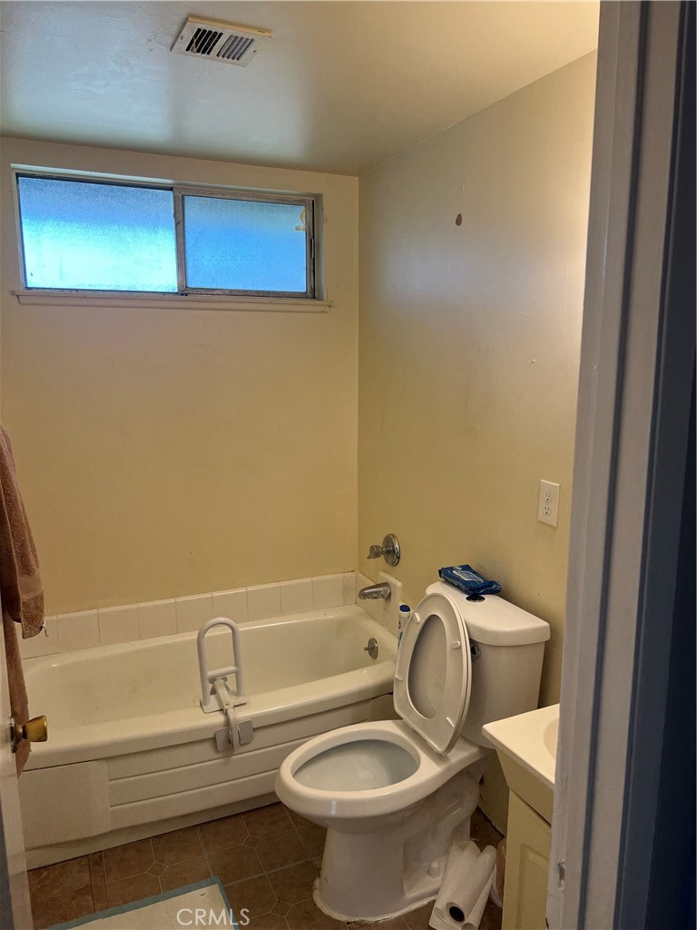 12610 Vandemere Street