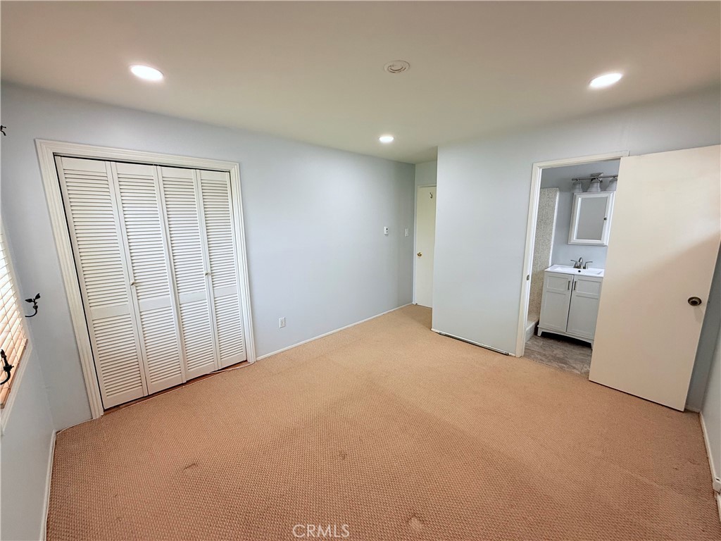 6921 E Mantova Street