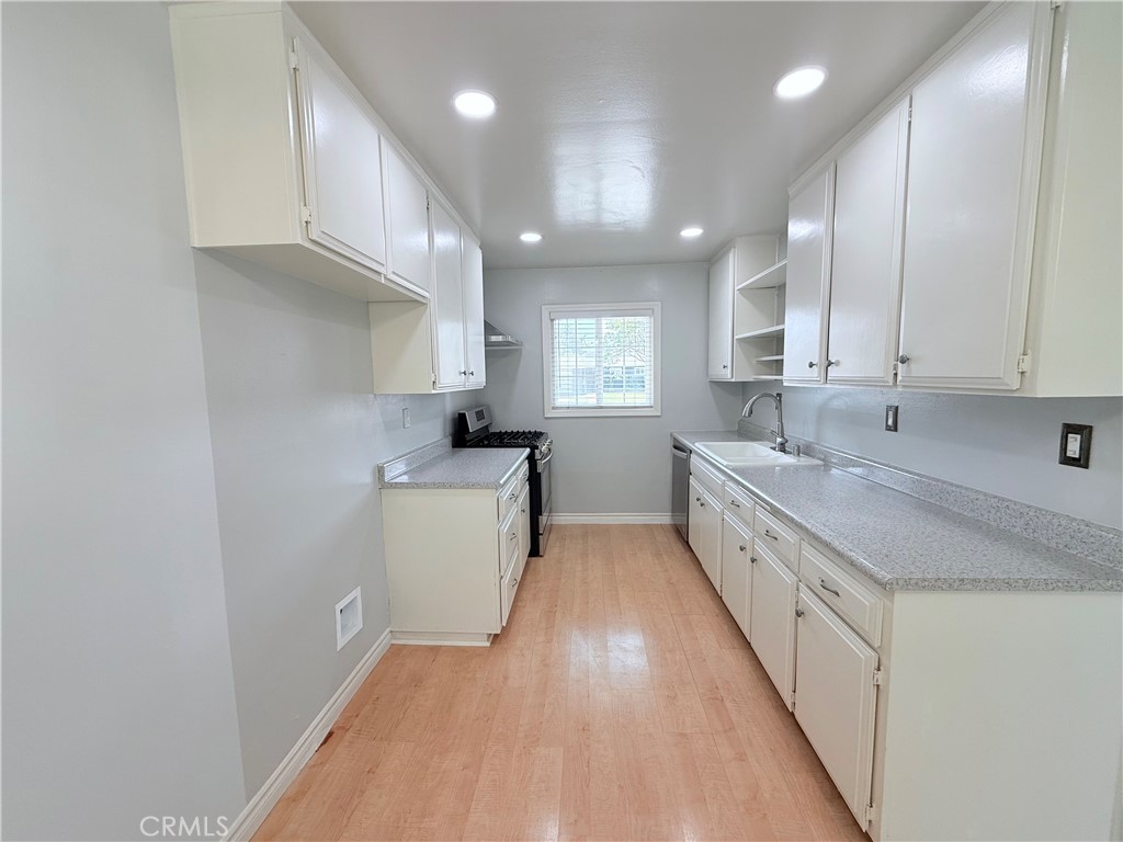 6921 E Mantova Street