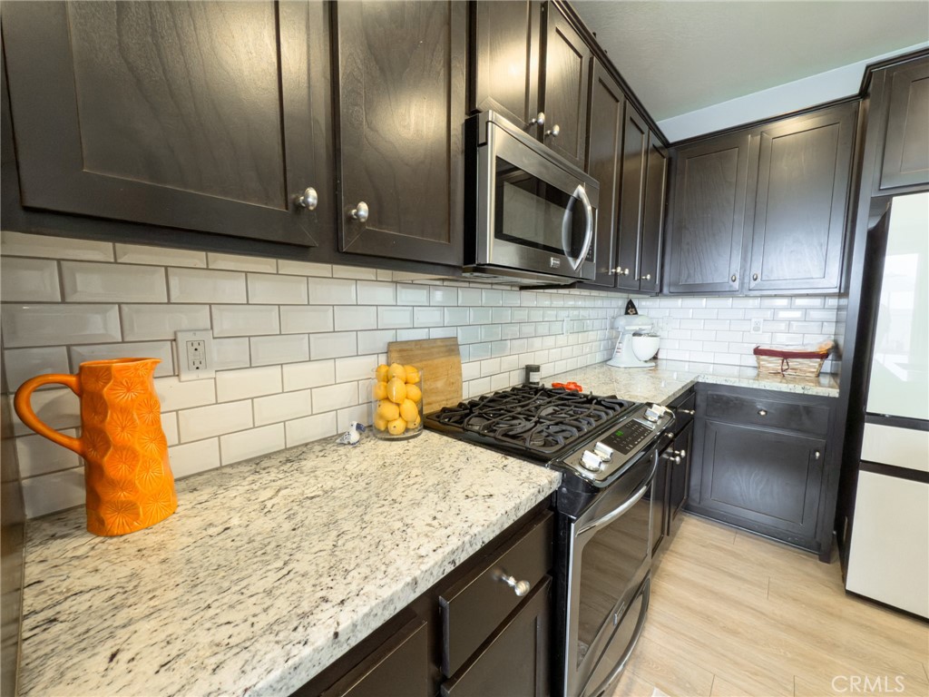 5485 San Roberto