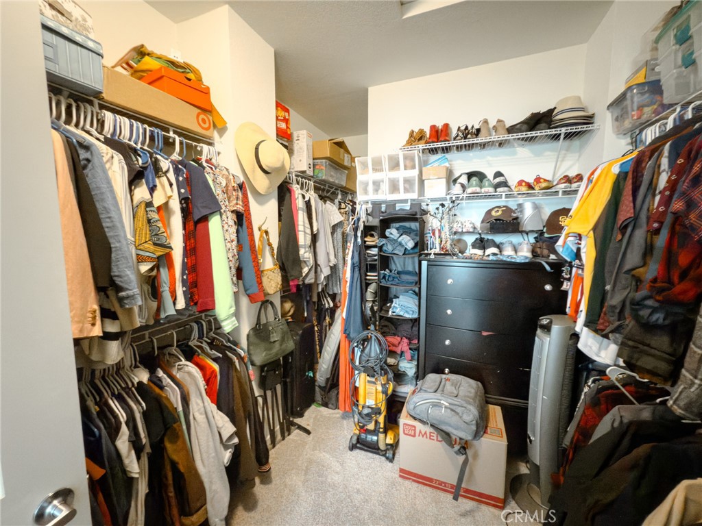 5485 San Roberto