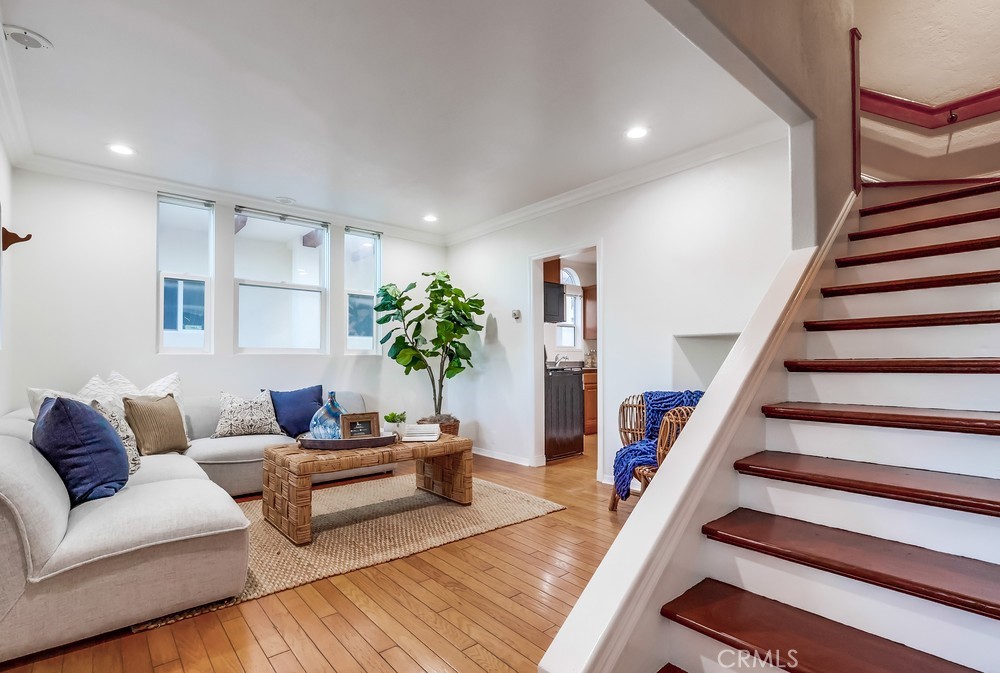 3509 S Pacific Avenue