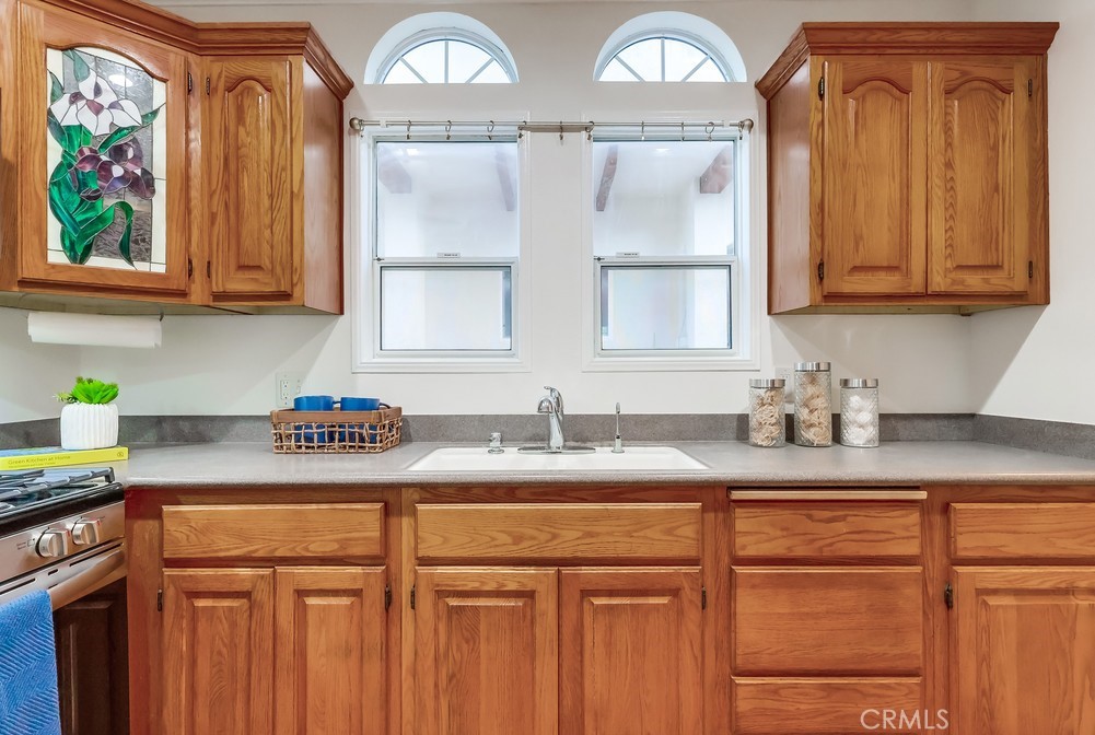 3509 S Pacific Avenue