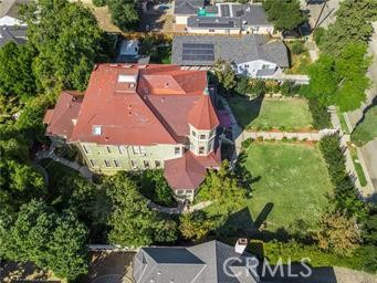 225 N Lima Street 9
