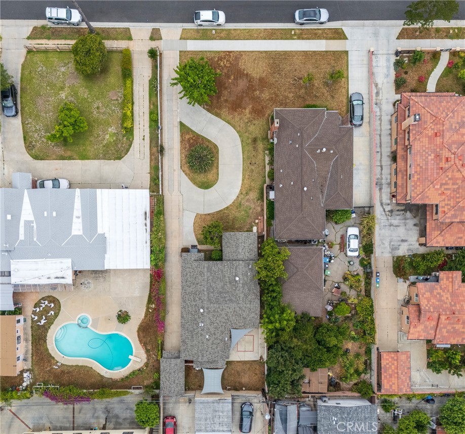 1622 S Campbell Avenue