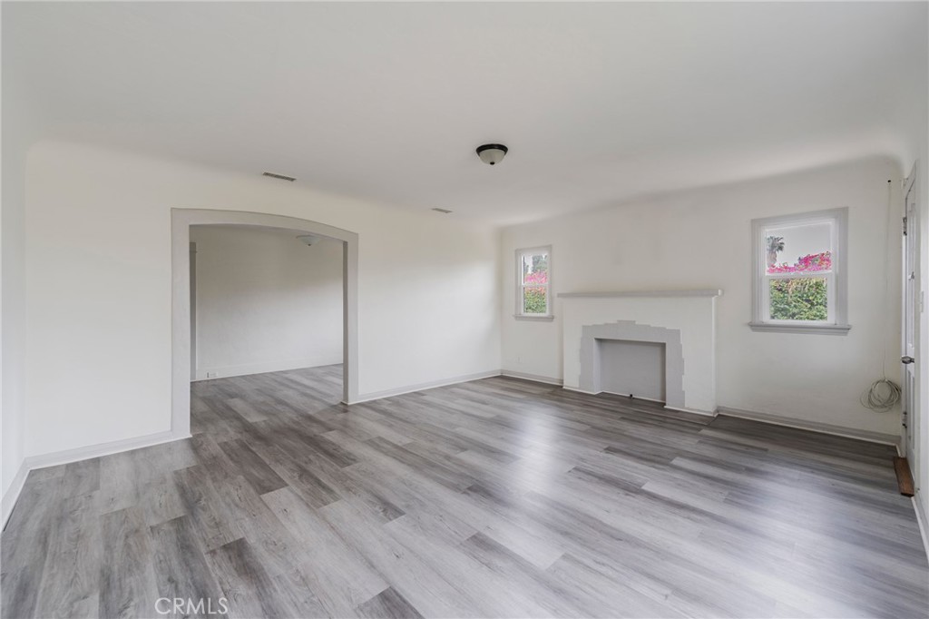 1622 S Campbell Avenue