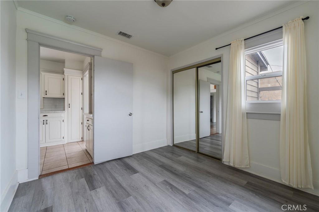 1622 S Campbell Avenue