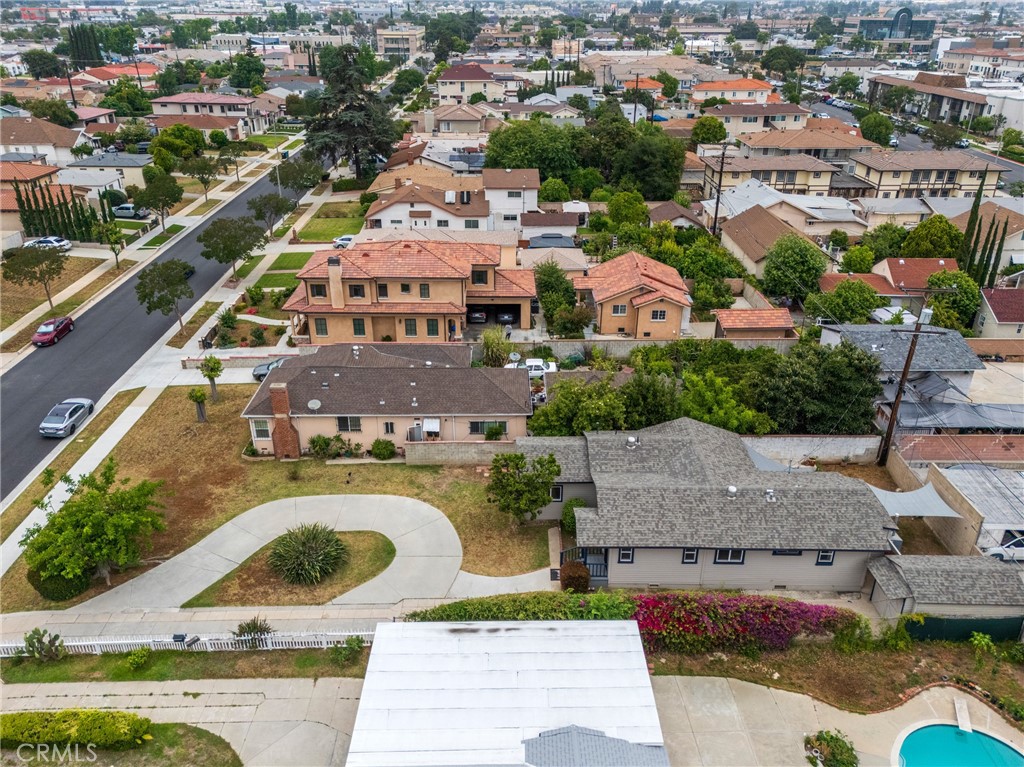 1622 S Campbell Avenue