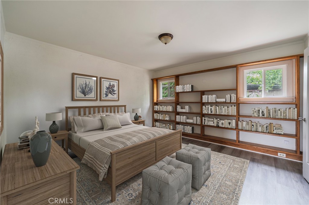 1622 S Campbell Avenue