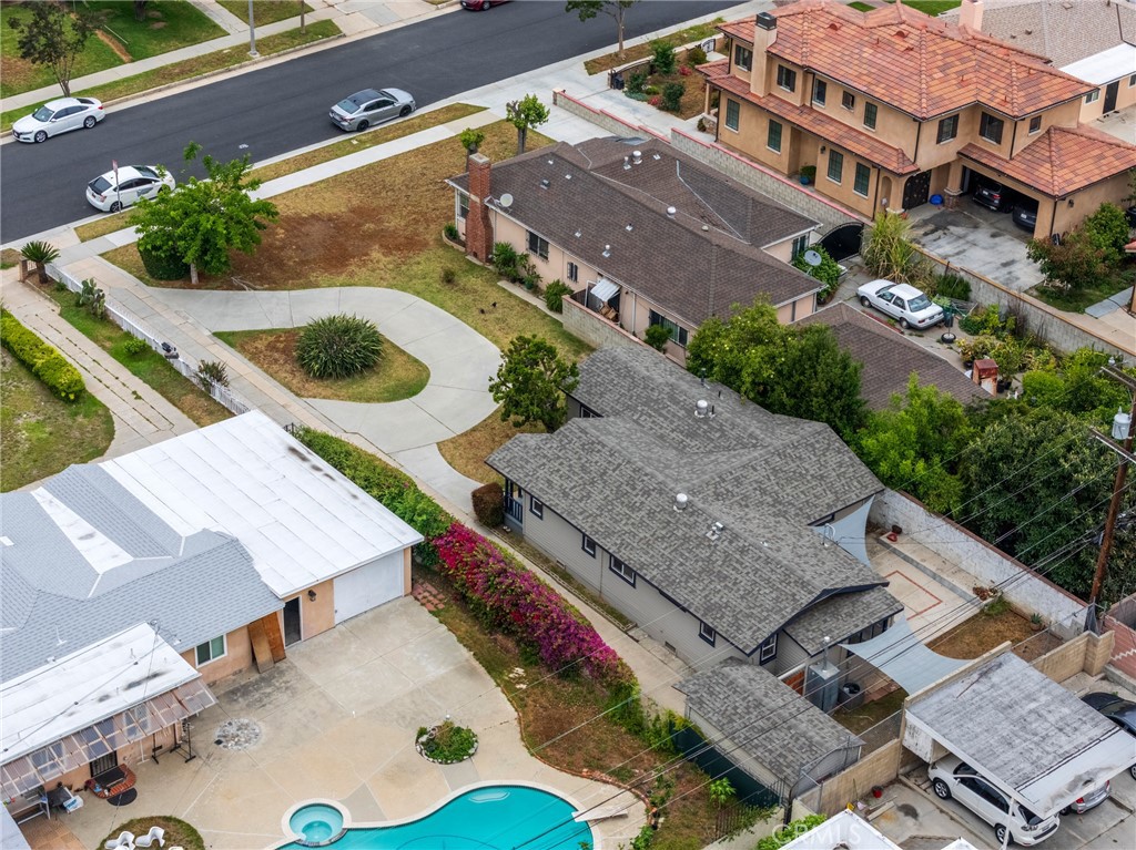 1622 S Campbell Avenue