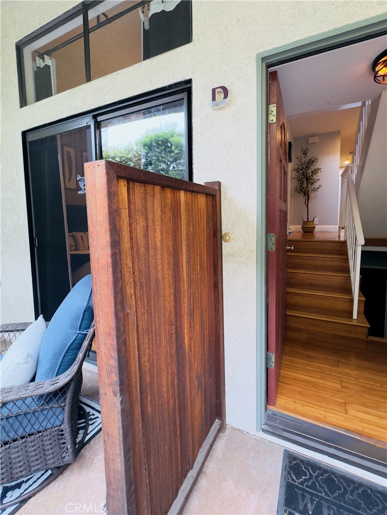 2112 Vanderbilt Lane D