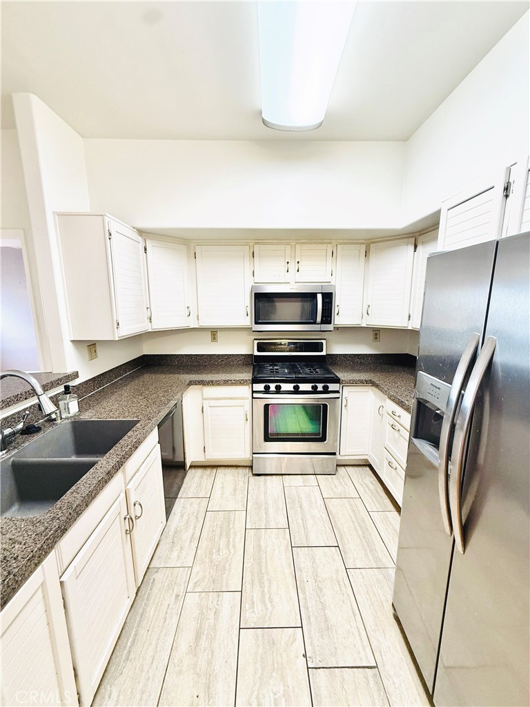 5500 Torrance Boulevard B115