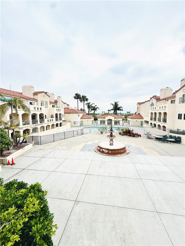 5500 Torrance Boulevard B115