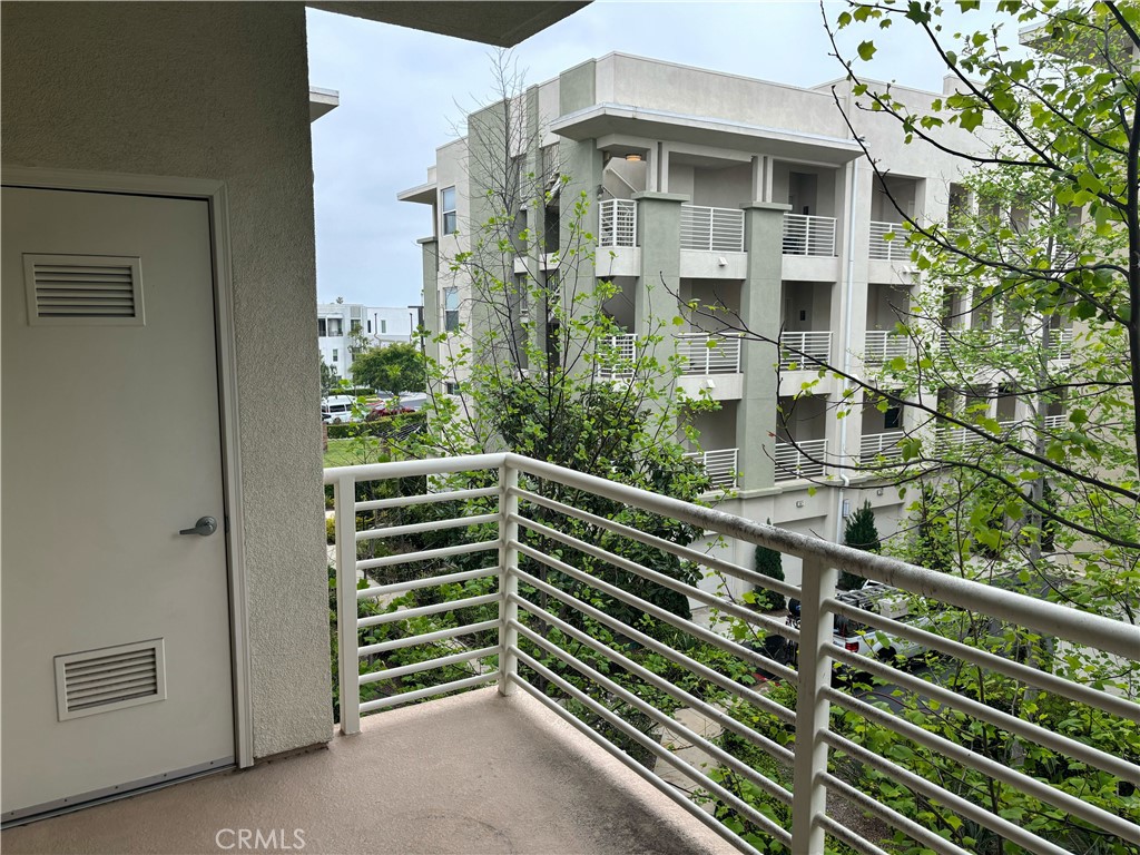 13029 Central Avenue 303