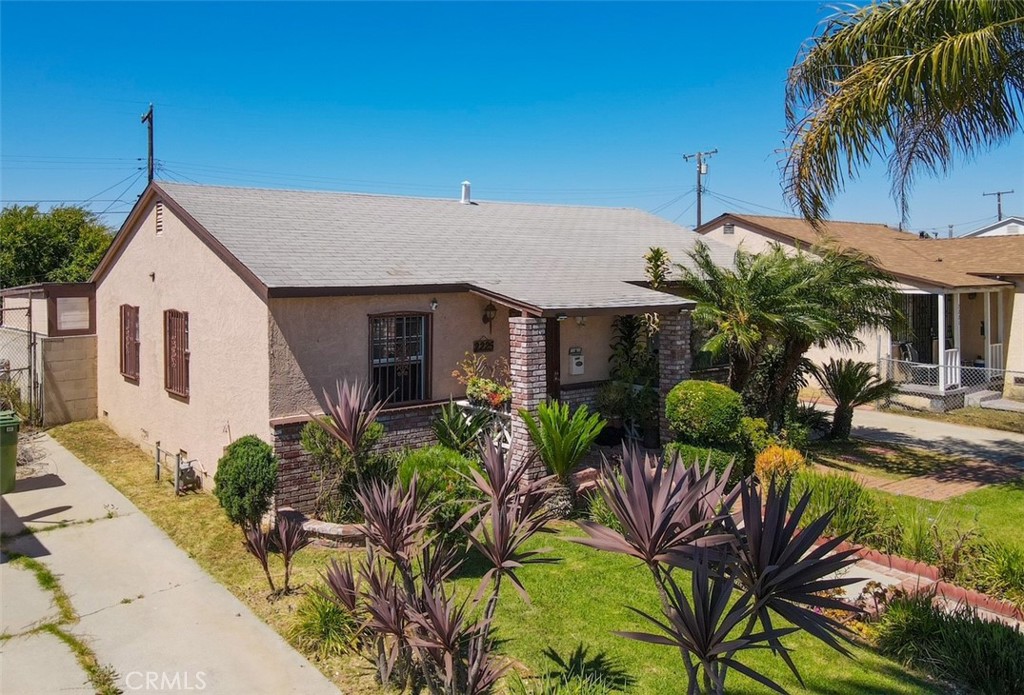 2225 W 153rd Street