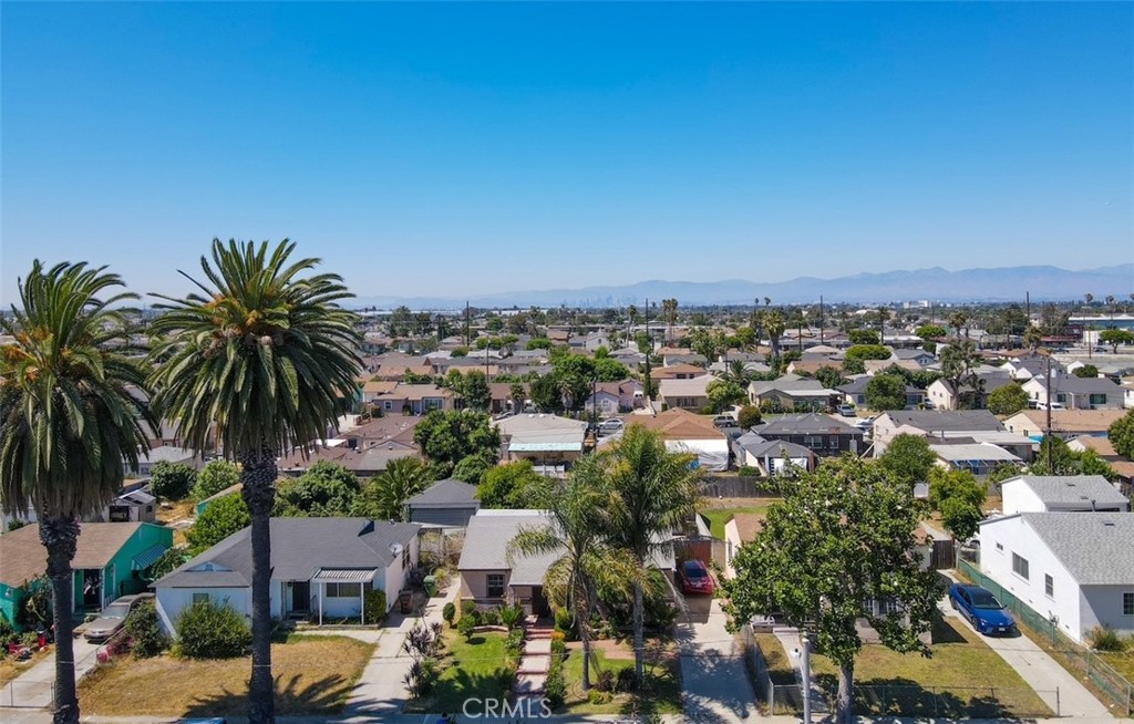 2225 W 153rd Street