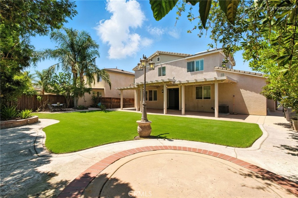 13133 Lavonda Street