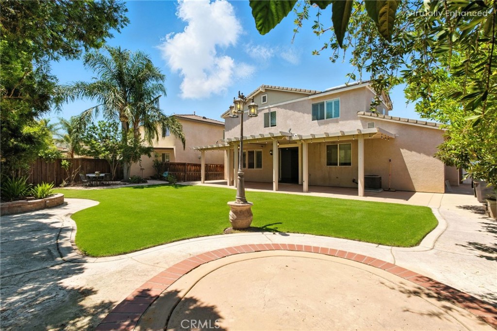 13133 Lavonda Street