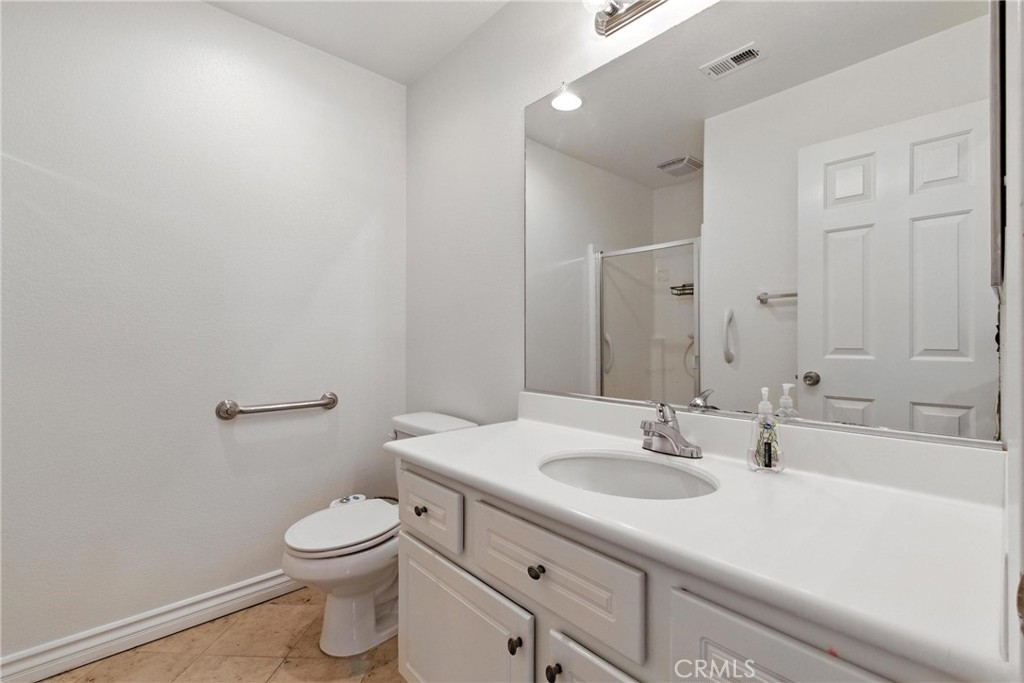 13133 Lavonda Street