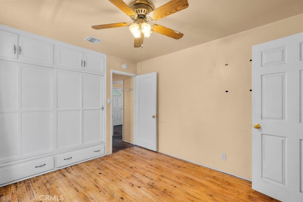 5943 Gardenia Avenue