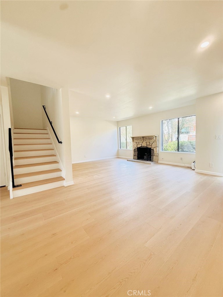 27939 Ridgebrook Court