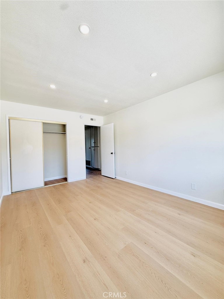 27939 Ridgebrook Court