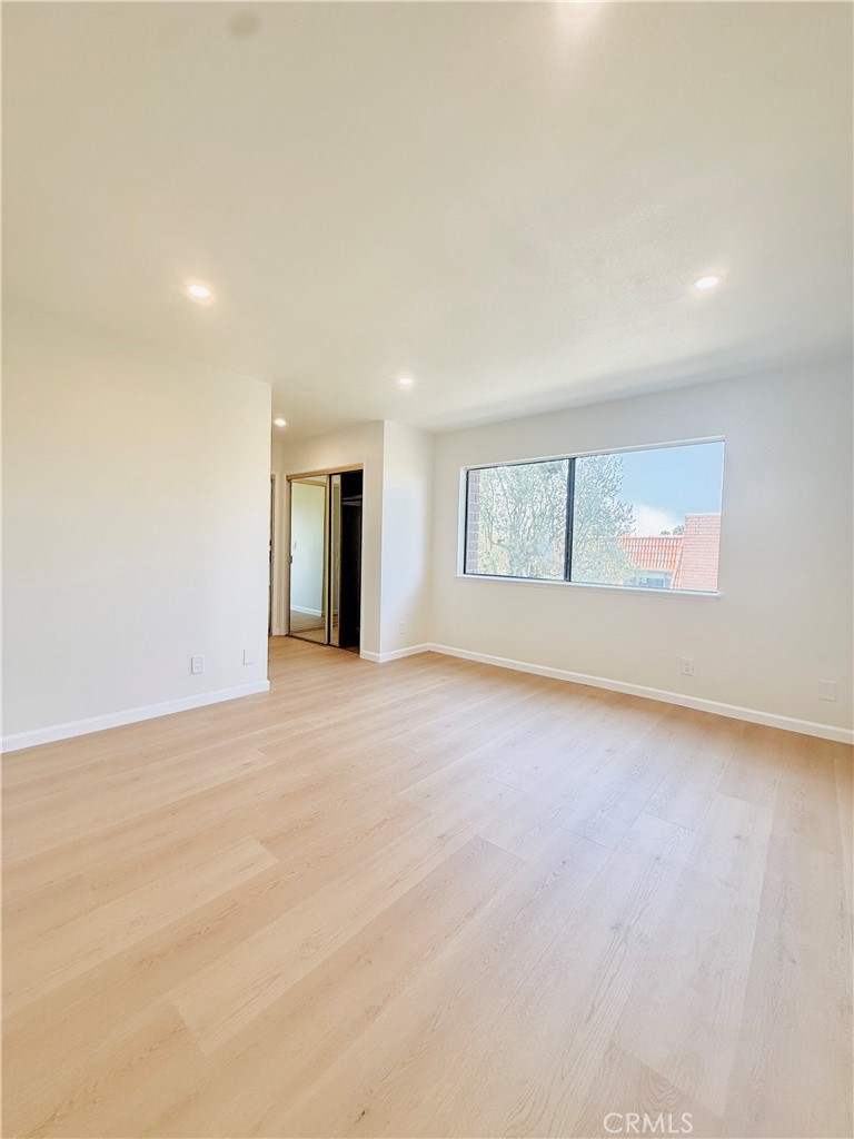 27939 Ridgebrook Court