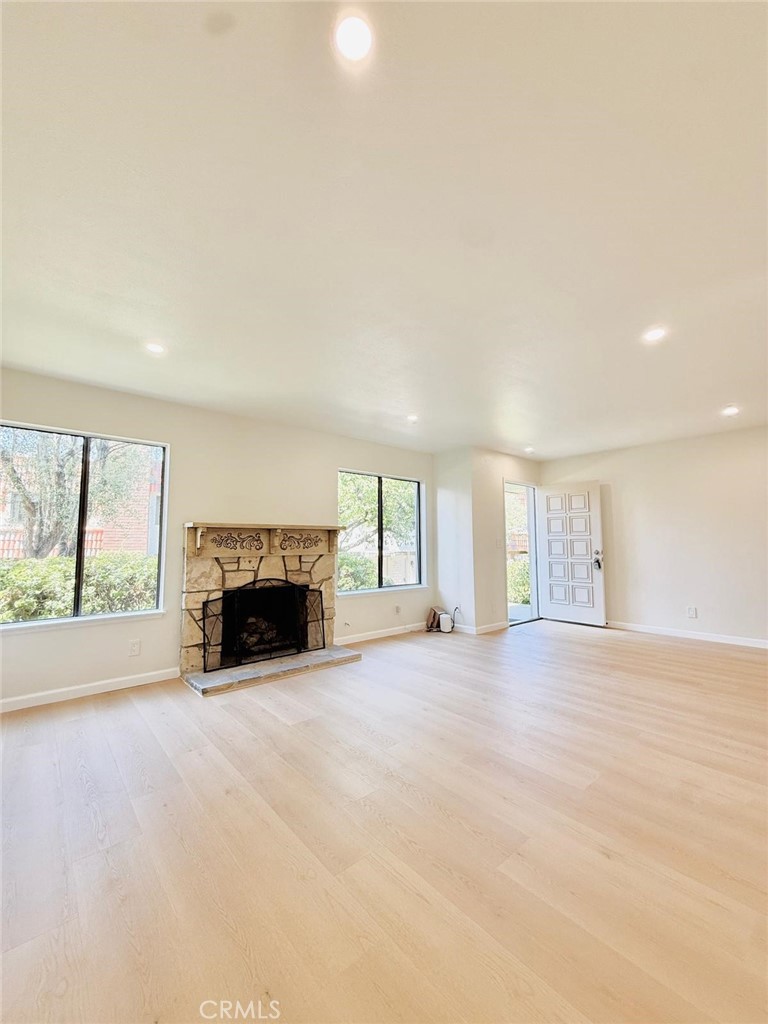27939 Ridgebrook Court