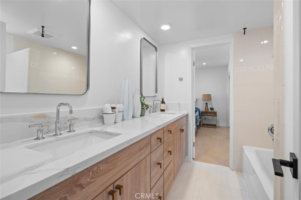 4515 Sugarhill Drive
