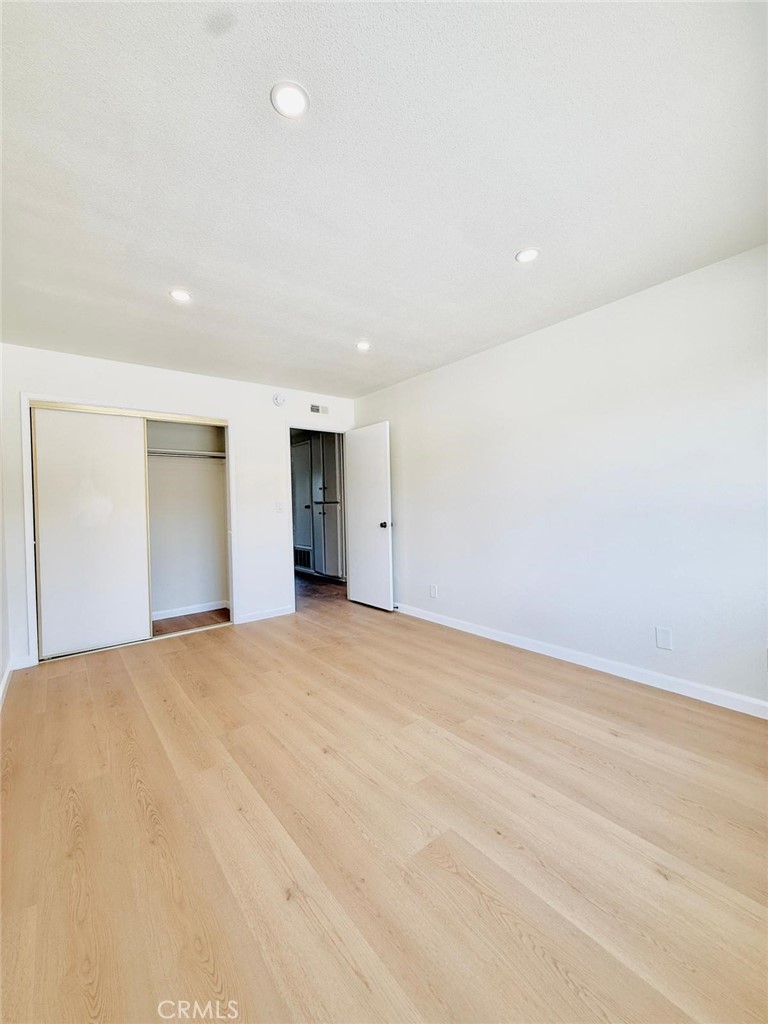 27939 Ridgebrook Court