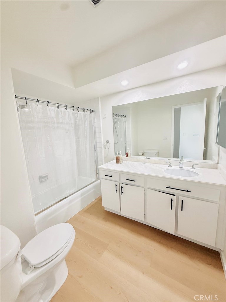 27939 Ridgebrook Court